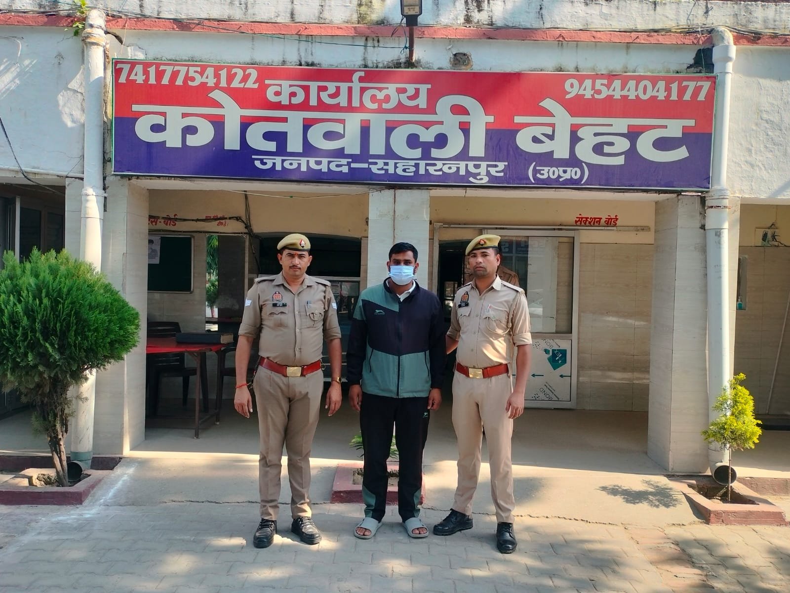 बेहट पुलिस की कार्रवाई: दहेज हत्या के मुकदमे में वांछित अभियुक्त गिरफ्तार