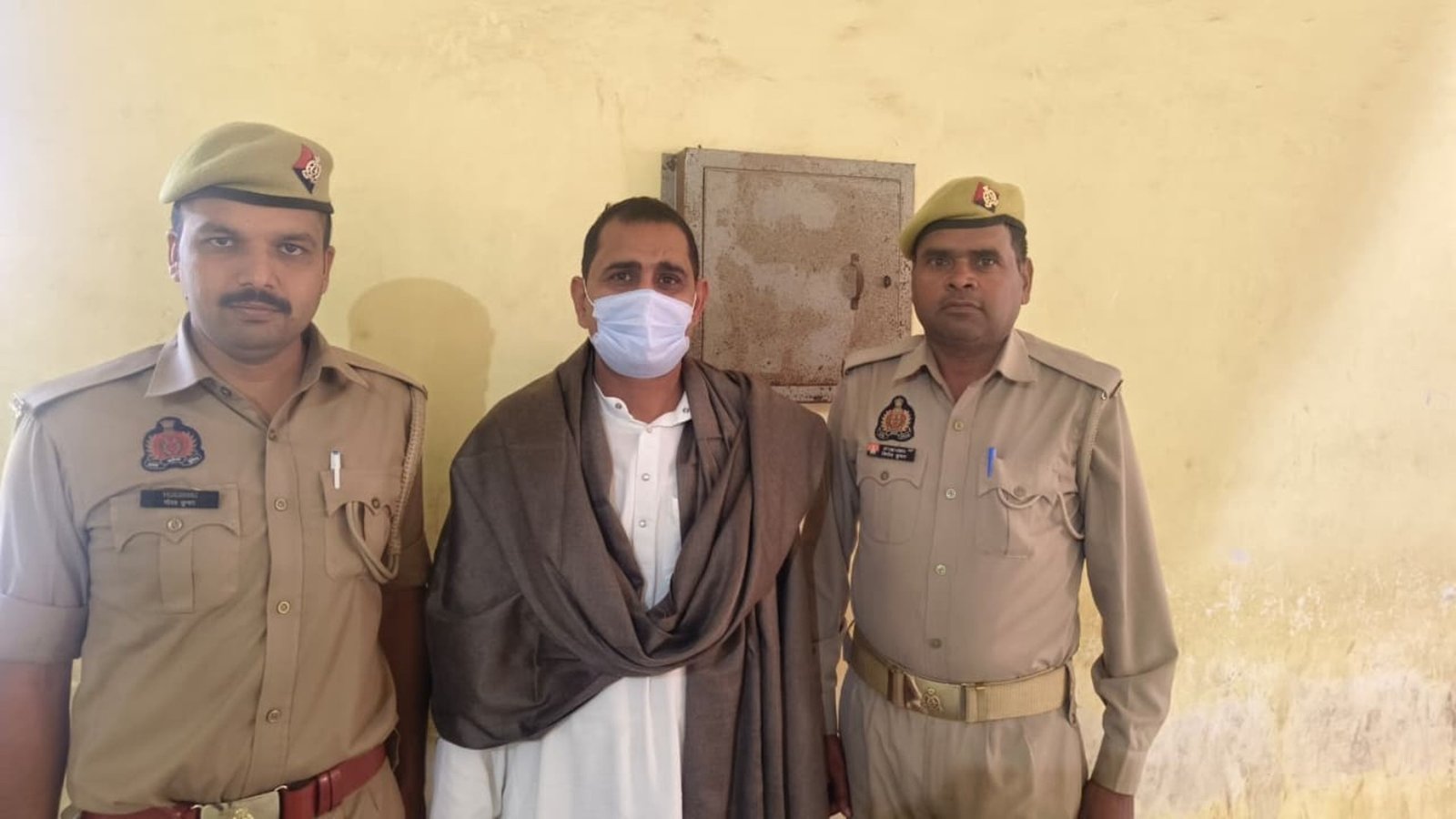 देवबंद पुलिस की कार्रवाई: हत्या के प्रयास के मुकदमे में वांछित अभियुक्त गिरफ्तार